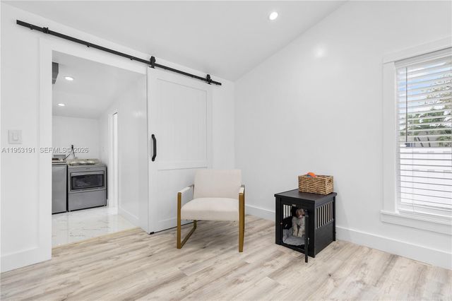 880 Oriole Ave 0, Miami Springs, FL 33166