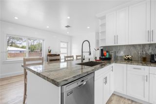 880 Oriole Ave 0, Miami Springs, FL 33166