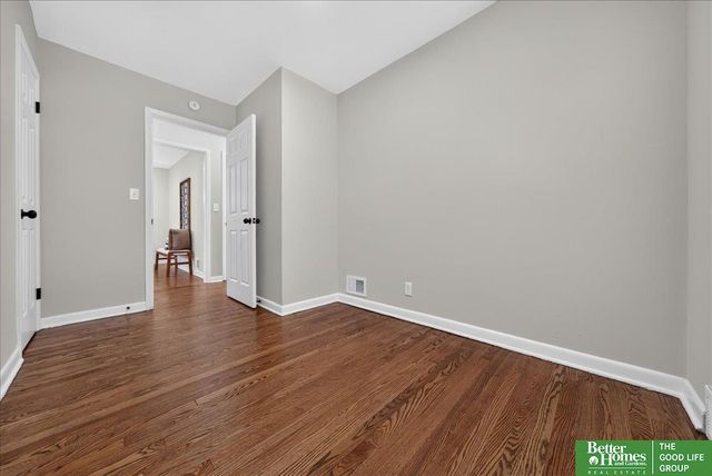 3707 N 56th Street, Omaha, NE 68104
