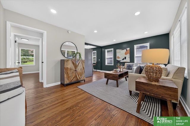 3707 N 56th Street, Omaha, NE 68104