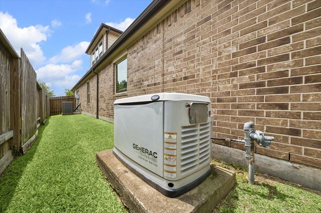 21319 Sweet Auburn Lane, Porter, TX 77365