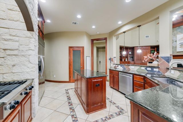 10200 Sunningdale CV, Austin, TX 78717