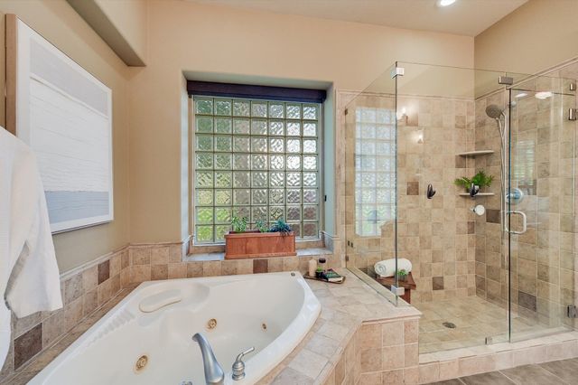 10200 Sunningdale CV, Austin, TX 78717