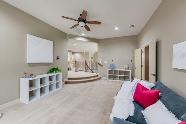 10200 Sunningdale CV, Austin, TX 78717