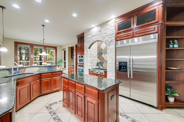 10200 Sunningdale CV, Austin, TX 78717