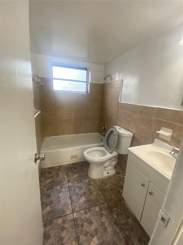 751 NW 5th Street, Fort Lauderdale, FL 33311