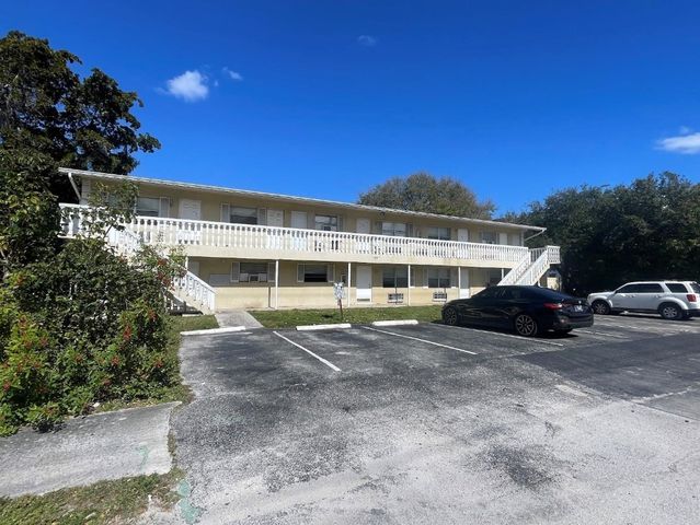 751 NW 5th Street, Fort Lauderdale, FL 33311