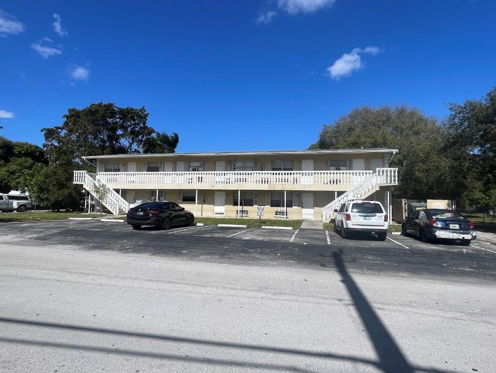 751 NW 5th Street, Fort Lauderdale, FL 33311