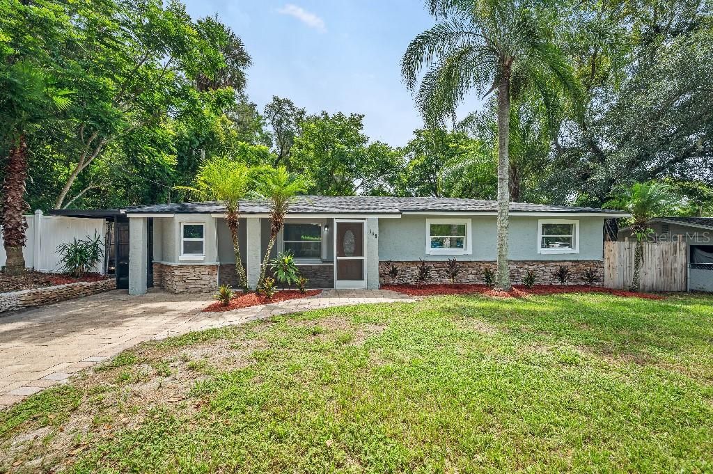 708 E WALTS AVENUE, Deland, FL 32724