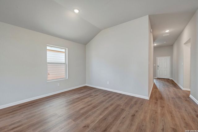6208 Medina Oasis, San Antonio, TX 78245