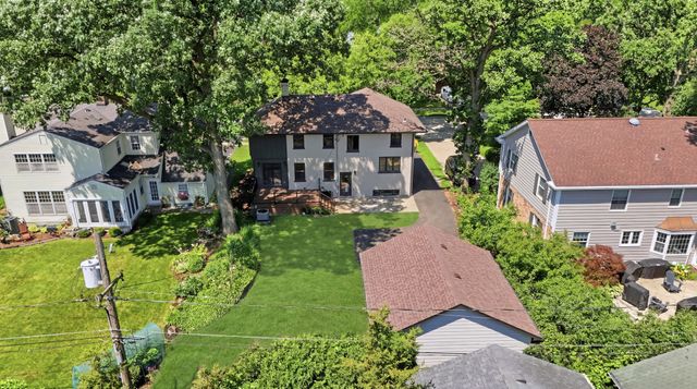 3923 Clausen Avenue, Western Springs, IL 60558