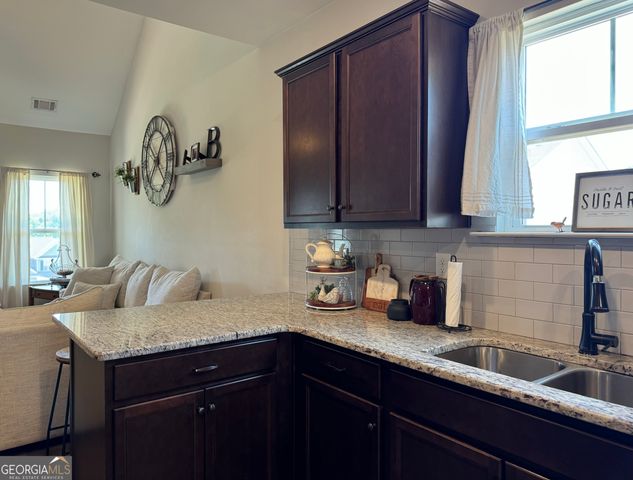 160 Orchard Lane, Covington, GA 30014