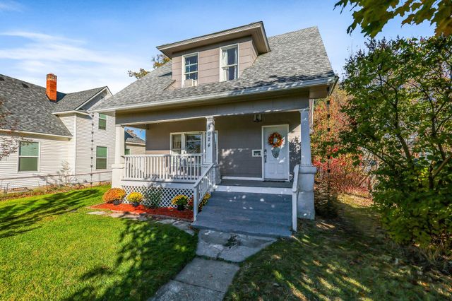 1924 W Indiana Ave, Spokane, WA 99205