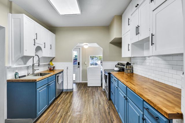 1924 W Indiana Ave, Spokane, WA 99205