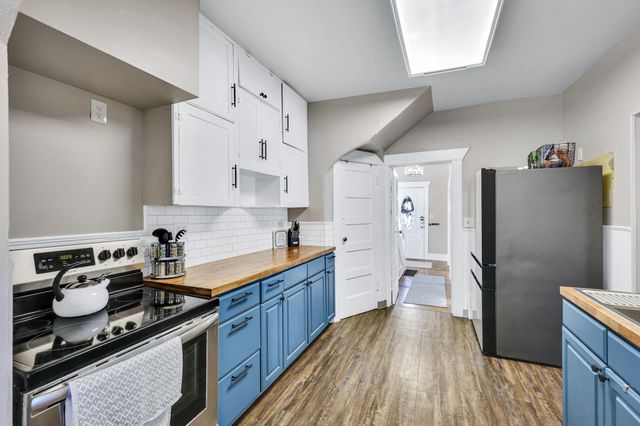 1924 W Indiana Ave, Spokane, WA 99205