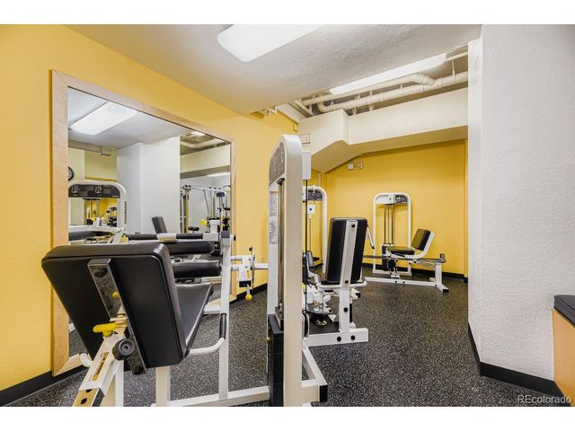 444 17th St 1003, Denver, CO 80202