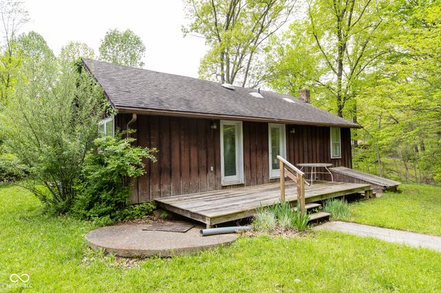 6829 S Shields Ridge Road, Bloomington, IN 47401