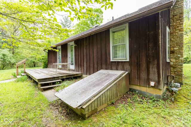 6829 S Shields Ridge Road, Bloomington, IN 47401