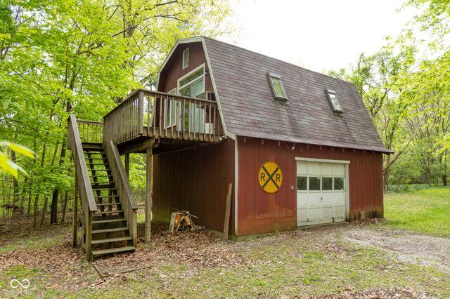 6829 S Shields Ridge Road, Bloomington, IN 47401