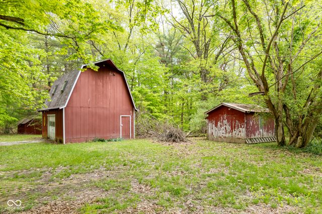 6829 S Shields Ridge Road, Bloomington, IN 47401