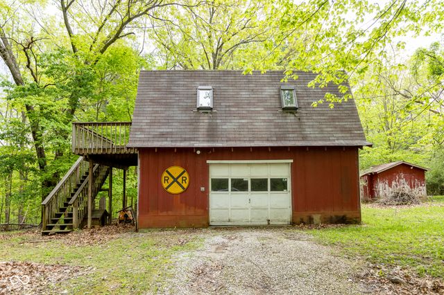 6829 S Shields Ridge Road, Bloomington, IN 47401