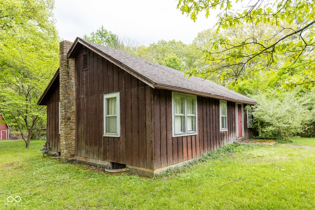 6829 S Shields Ridge Road, Bloomington, IN 47401