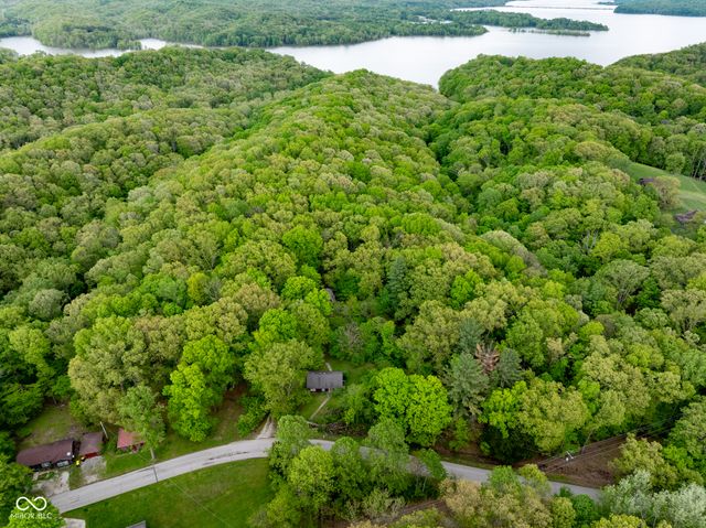 6829 S Shields Ridge Road, Bloomington, IN 47401