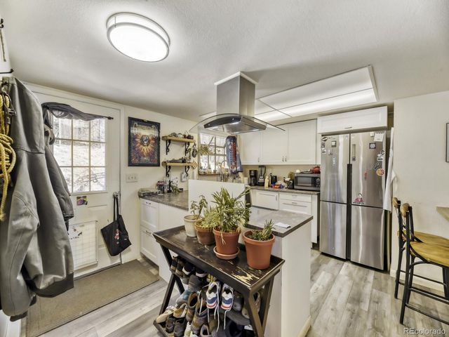 15 Gigi Lane, Evergreen, CO 80439