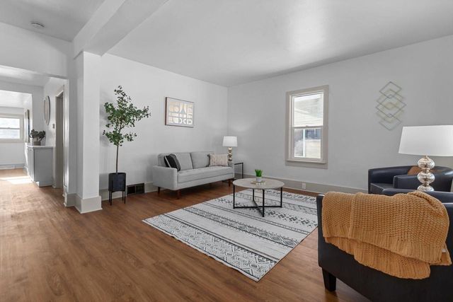 416 ADAMS STREET, Neenah, WI 54956