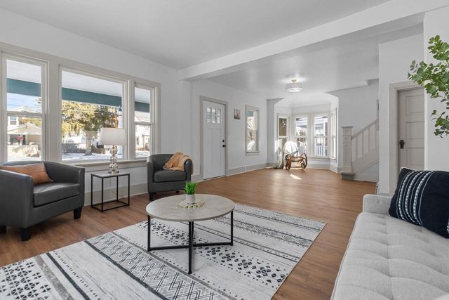 416 ADAMS STREET, Neenah, WI 54956