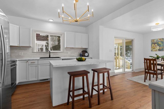 416 ADAMS STREET, Neenah, WI 54956