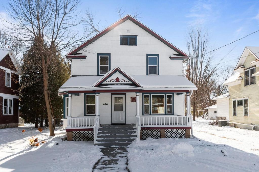 416 ADAMS STREET, Neenah, WI 54956