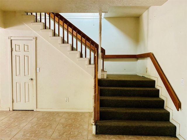 2500 Southline Road, Conroe, TX 77384