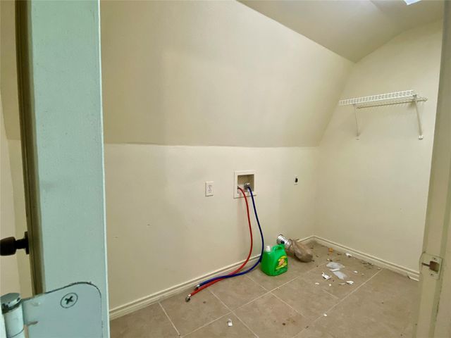 2500 Southline Road, Conroe, TX 77384