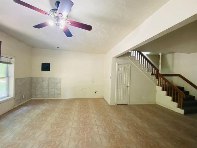 2500 Southline Road, Conroe, TX 77384