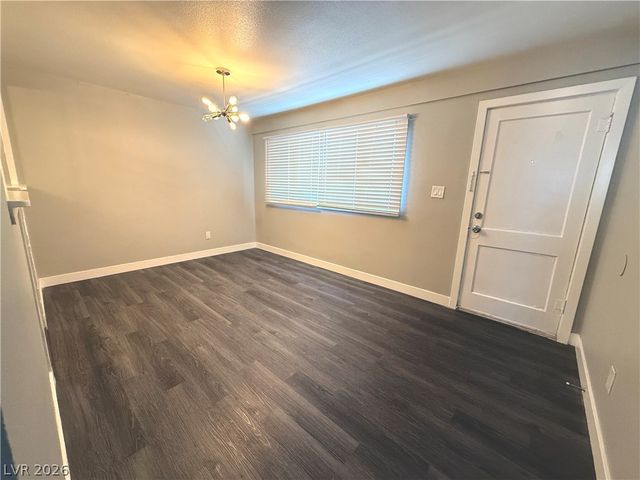 221 South 10th Street 8, Las Vegas, NV 89101