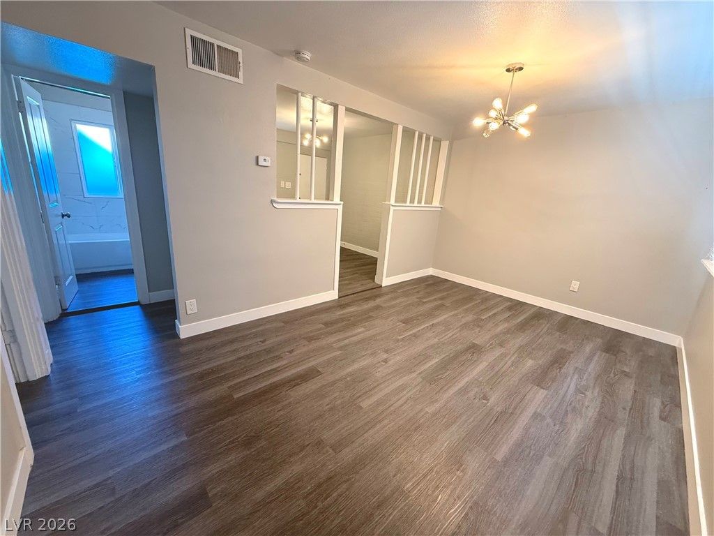 221 South 10th Street 8, Las Vegas, NV 89101