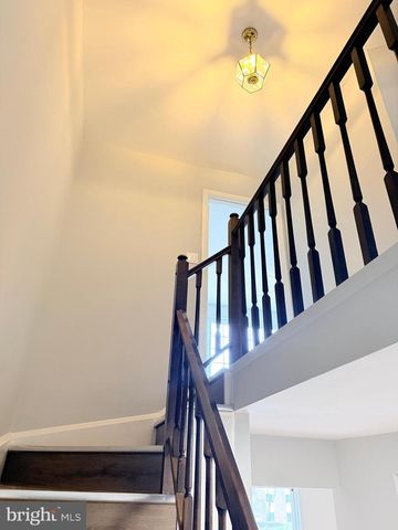 3 BALLYHAUNIS CT, Lutherville Timonium, MD 21093