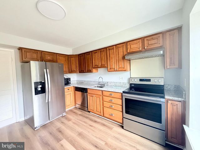 3 BALLYHAUNIS CT, Lutherville Timonium, MD 21093