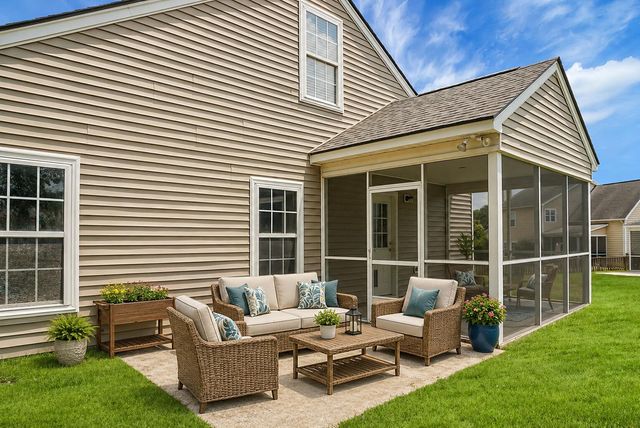 515 Evening Shade Drive, Moncks Corner, SC 29461