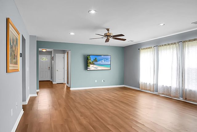 515 Evening Shade Drive, Moncks Corner, SC 29461