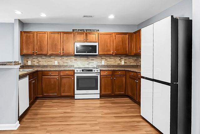 515 Evening Shade Drive, Moncks Corner, SC 29461