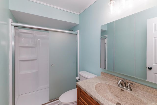 1710 W Sun Valley Parkway, Muncie, IN 47303