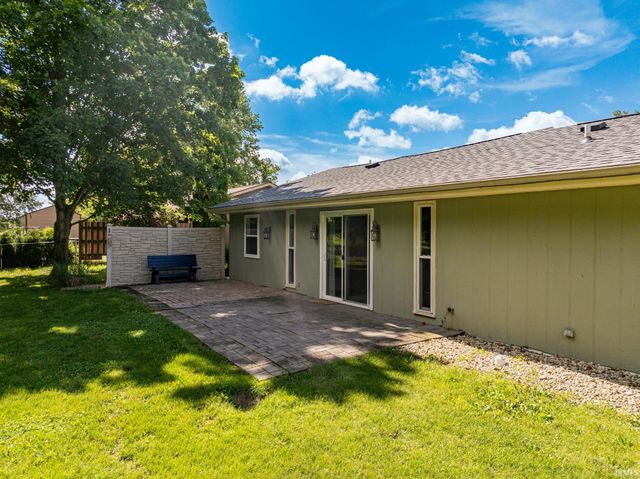 1710 W Sun Valley Parkway, Muncie, IN 47303