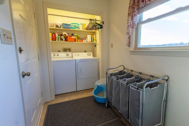 511 Darrell LN, Hurt, VA 24563