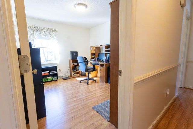 511 Darrell LN, Hurt, VA 24563