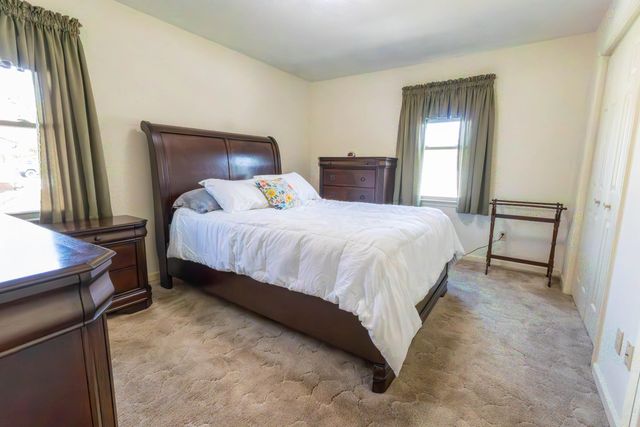 511 Darrell LN, Hurt, VA 24563