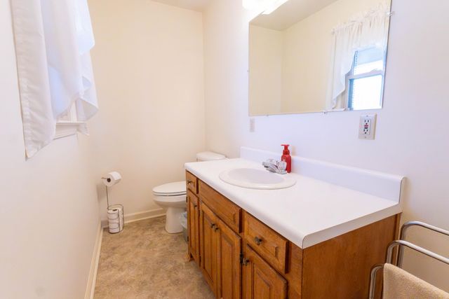 511 Darrell LN, Hurt, VA 24563