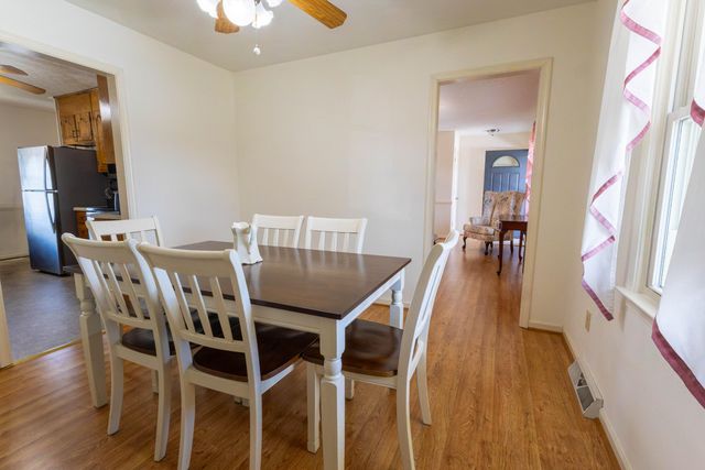 511 Darrell LN, Hurt, VA 24563