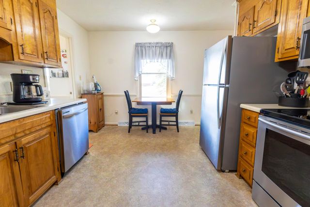 511 Darrell LN, Hurt, VA 24563